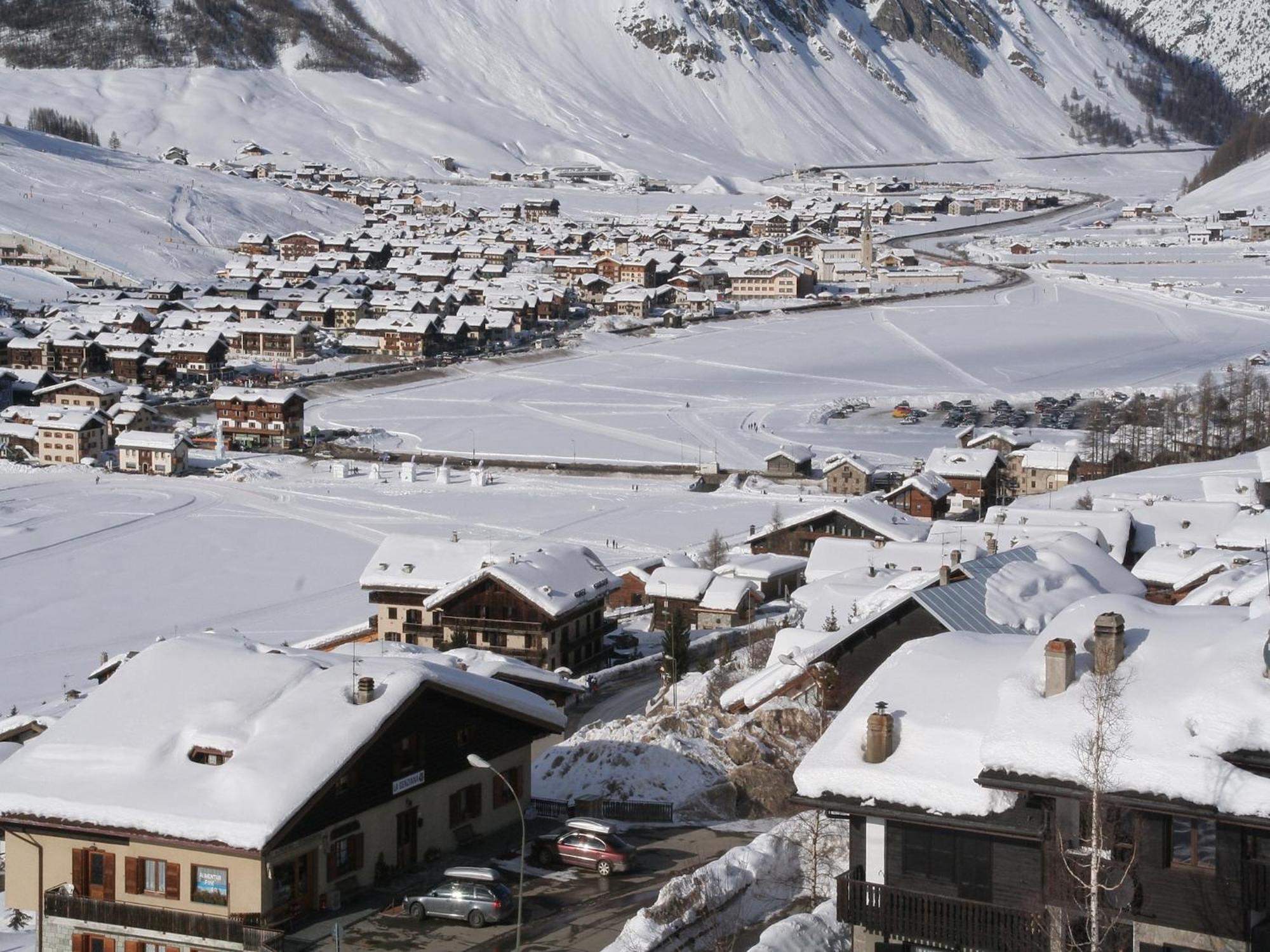 Apartment In Baita Only 200M From The Ski Lifts Ливиньо Экстерьер фото